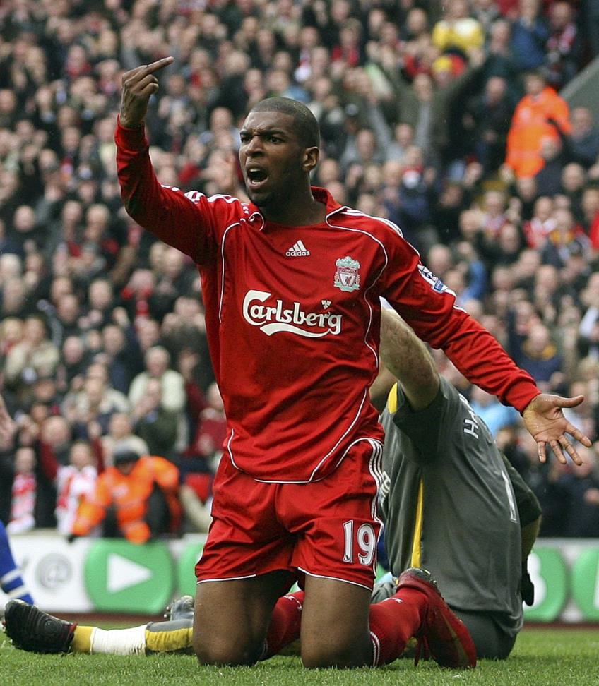 官方:荷兰前国脚巴贝尔退役,曾为利物浦效力3年半