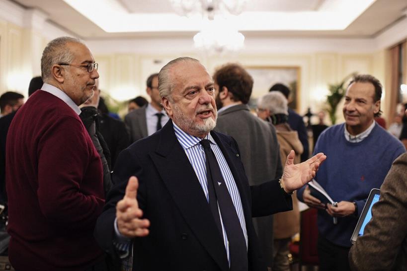 德佬:仅6-8家球队维持整个意甲生存 投资球场先清理球迷流氓