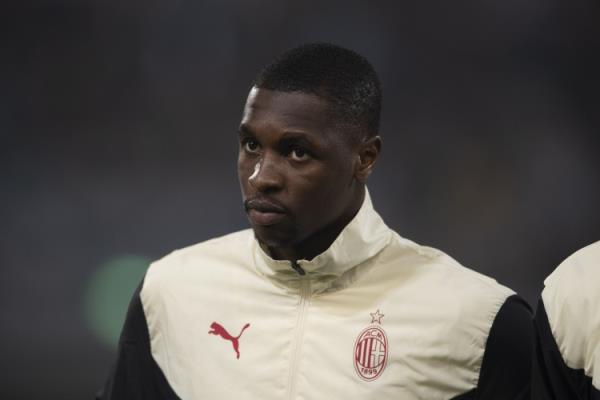 法媒:未能就薪水达成协议,巴洛-图雷加盟圣埃蒂安的交易告吹