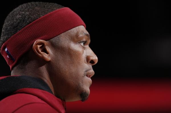 </p>
                        <p class=