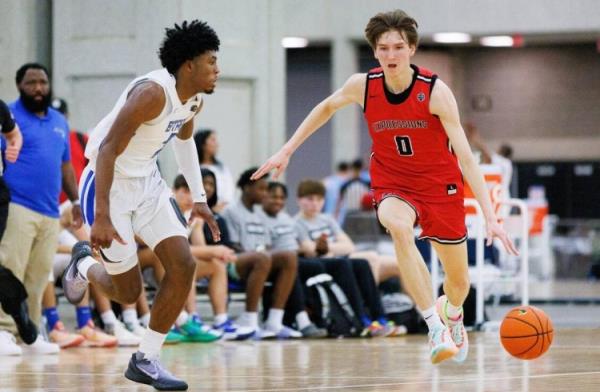 队记:火箭面试了谢泼德&克林根等人 布泽利斯的面试很出色