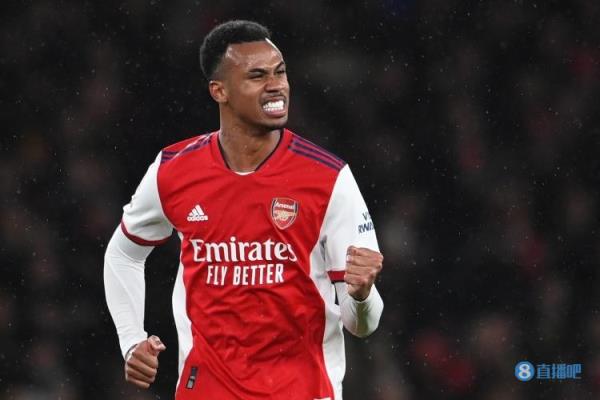 加布里埃尔自英超首秀以来已经打进15球,同期中后卫中最多