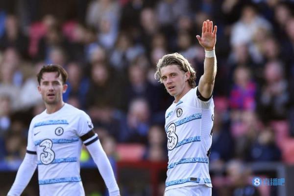 前曼城财务顾问:切尔西必须迅速通过卖人赚1亿镑,否则很危险