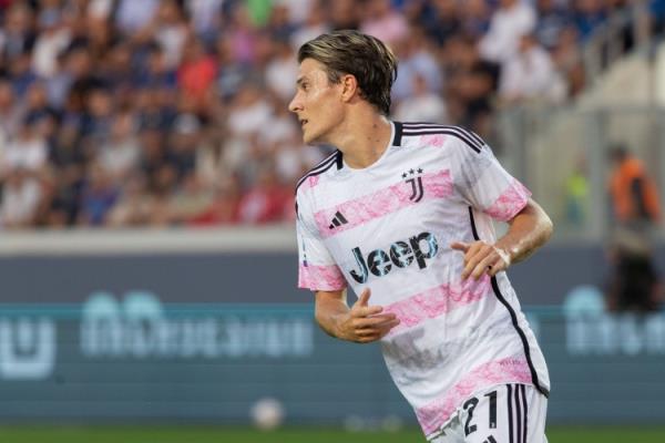 英媒:尤文中场法乔利被推荐给热刺,但遭到拒绝