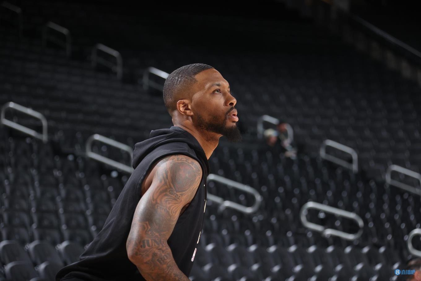 利拉德:有些伟大球员无冠因与乔丹同时代 我则碰上了勇士王朝