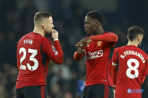 贝巴谈梅努征战欧洲杯:他还太年轻,不要给他太大压力