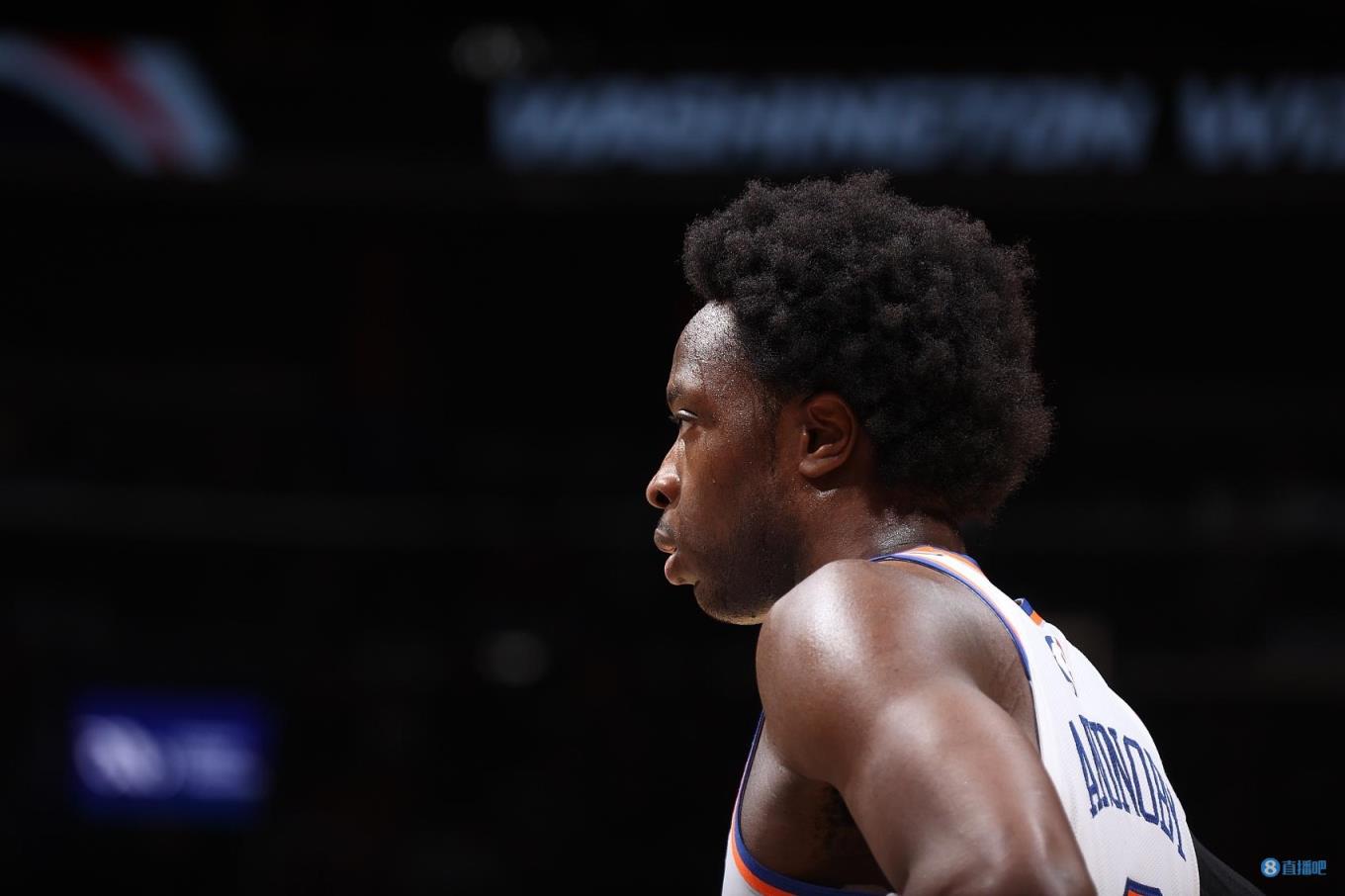 队记:阿努诺比因为伤病管理 今日将缺战勇士