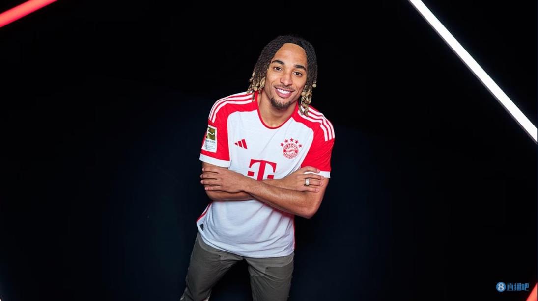 图片报:新援博伊周二首次训练就很亮眼,进球后获球迷欢呼与掌声