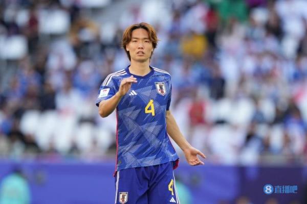 小野伸二:点球前贾汗巴赫什发界外球疑似违规,掷球太慢&脚离地