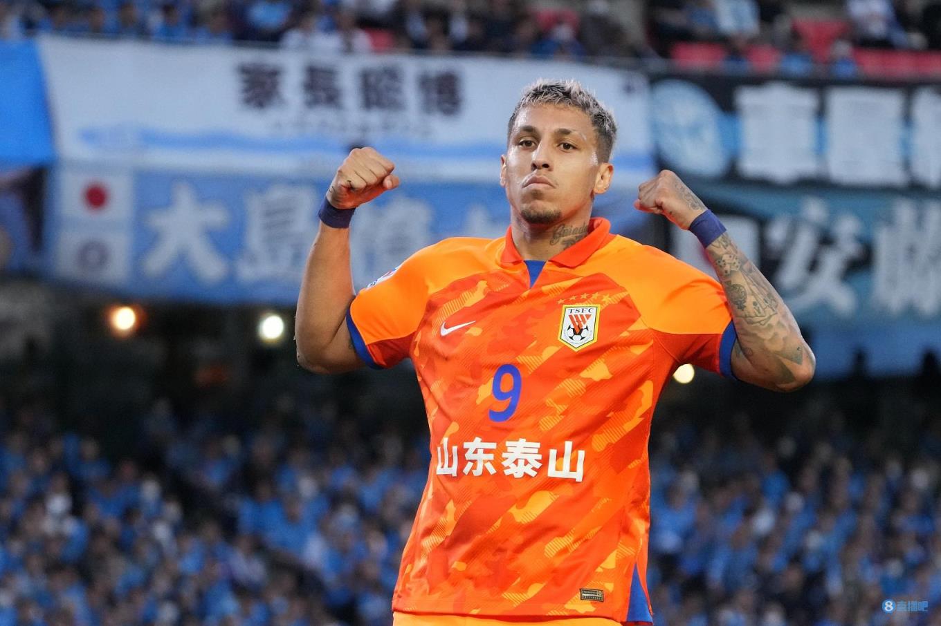 媒体人：泰山需要个中锋解放克雷桑，建议下童磊换个中锋上来