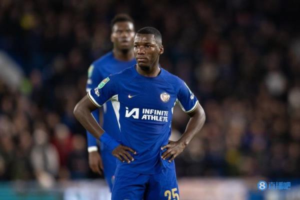 勒伯夫:联赛杯决赛切尔西全员都拼尽了全力,但这正是问题所在