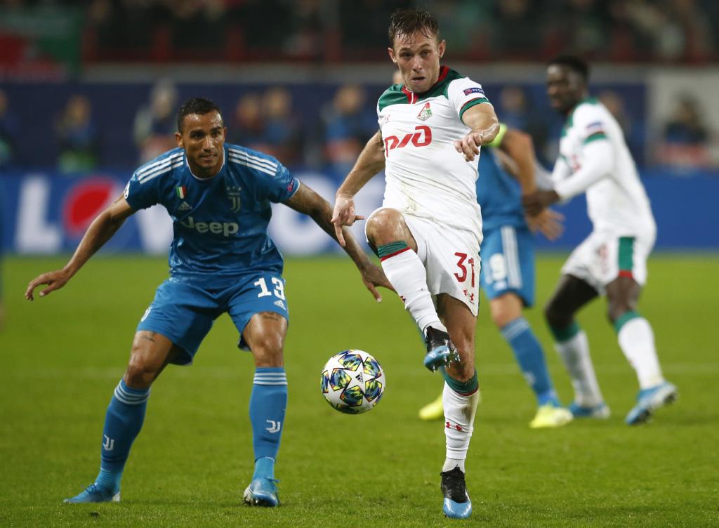 意媒:达尼洛已经同意加盟那不勒斯,交易只差与尤文达成协议